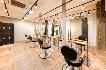 la fith hair rosa 茨木店（ラフィス　ヘアーロッサ）　）